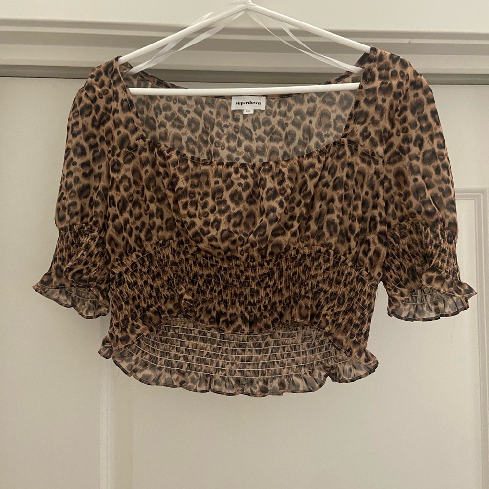 Superdown Cheetah Crop Top